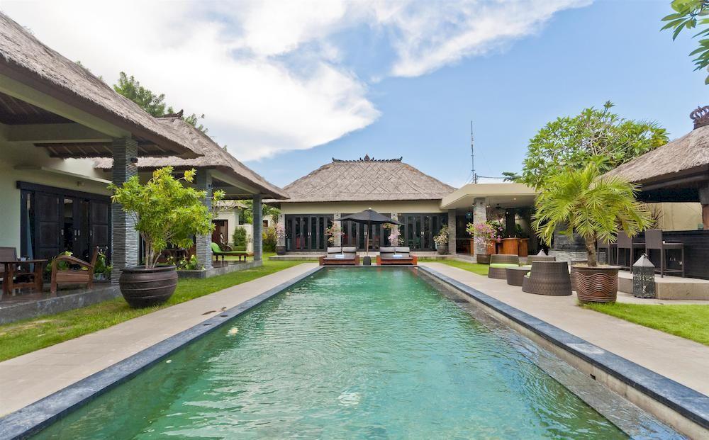 Villa Mahkota سمينياك المظهر الخارجي الصورة