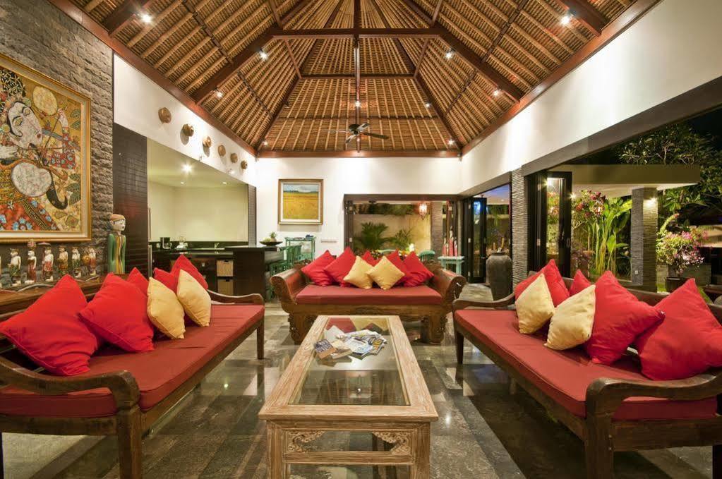 Villa Mahkota سمينياك المظهر الخارجي الصورة